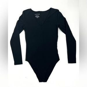 Everlane Long-Sleeve Crew Neck Bodysuit